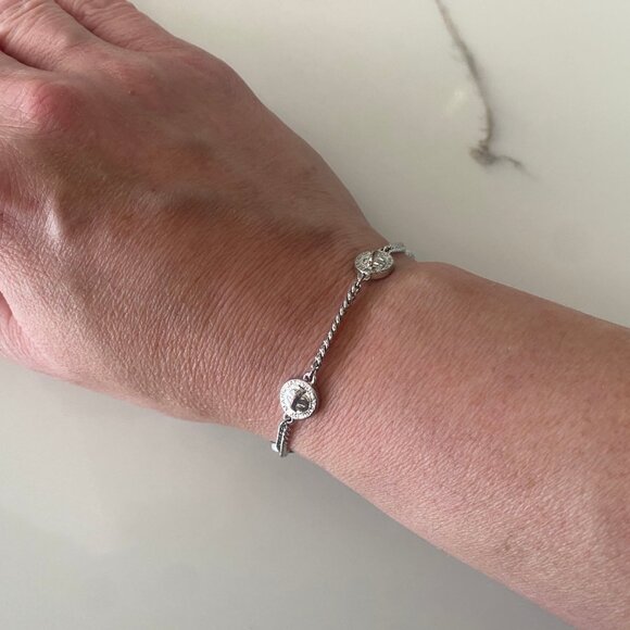 Marc by Marc Jacobs Silver Logo Disc/Coin Bracelet - Picture 6 of 6